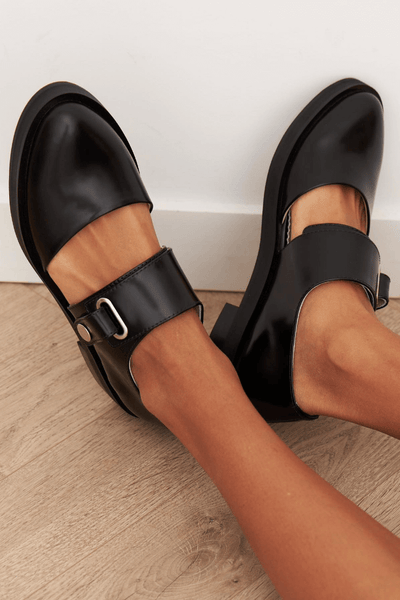 BLACK BUCKLE LOAFERS