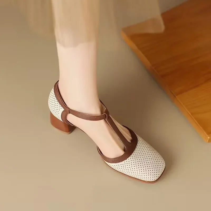 Isava Mid Heel Shoes